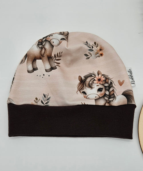 Beanie "Kleines Pferdemädchen"