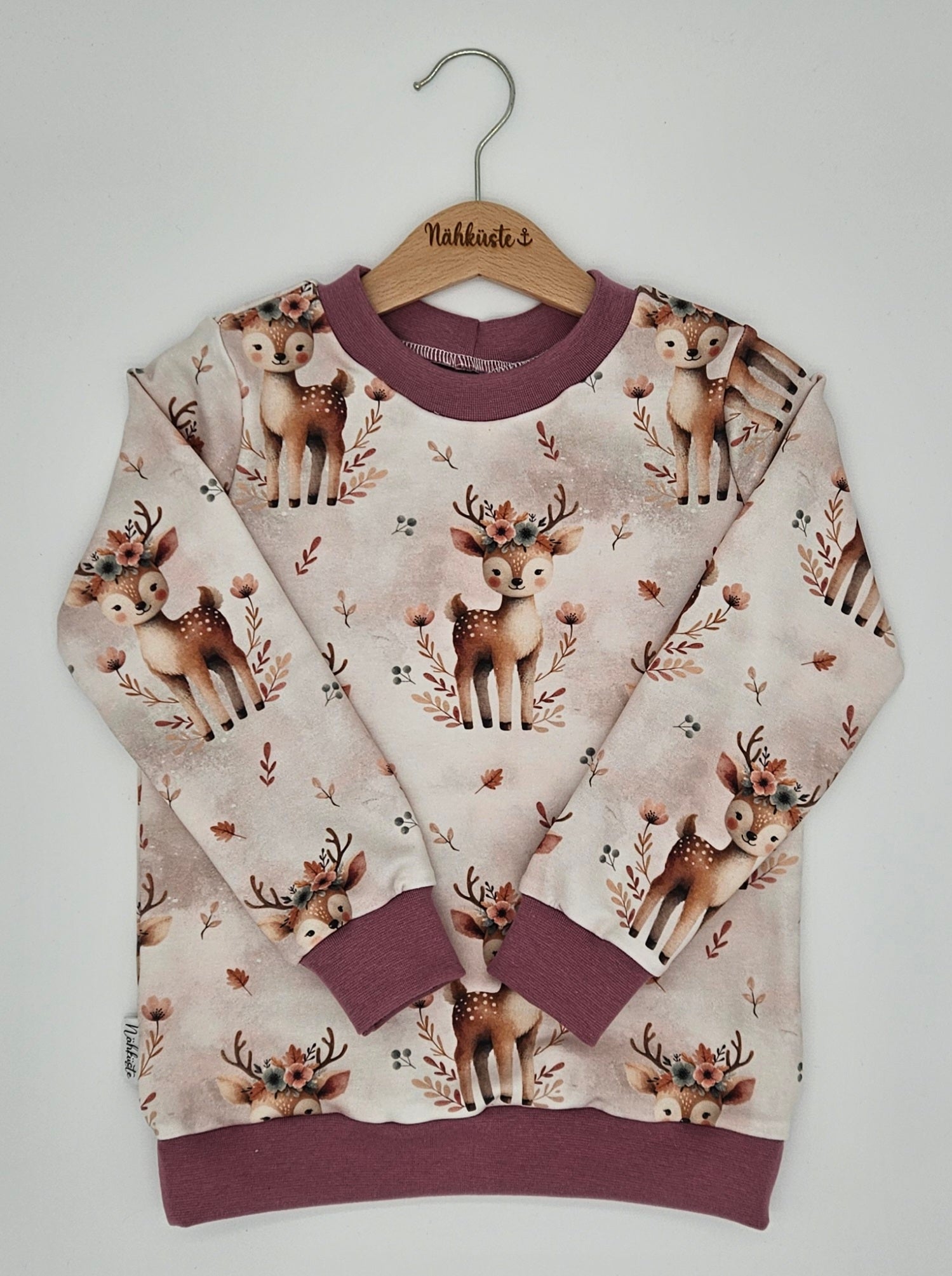 Pullover "Rehmädchen mit Geweih"