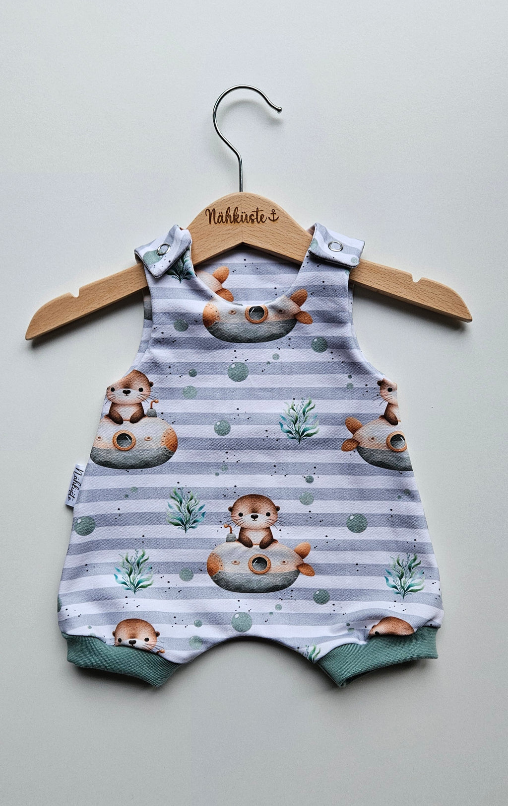 Romper / Strampler kurz „Otter gestreift"