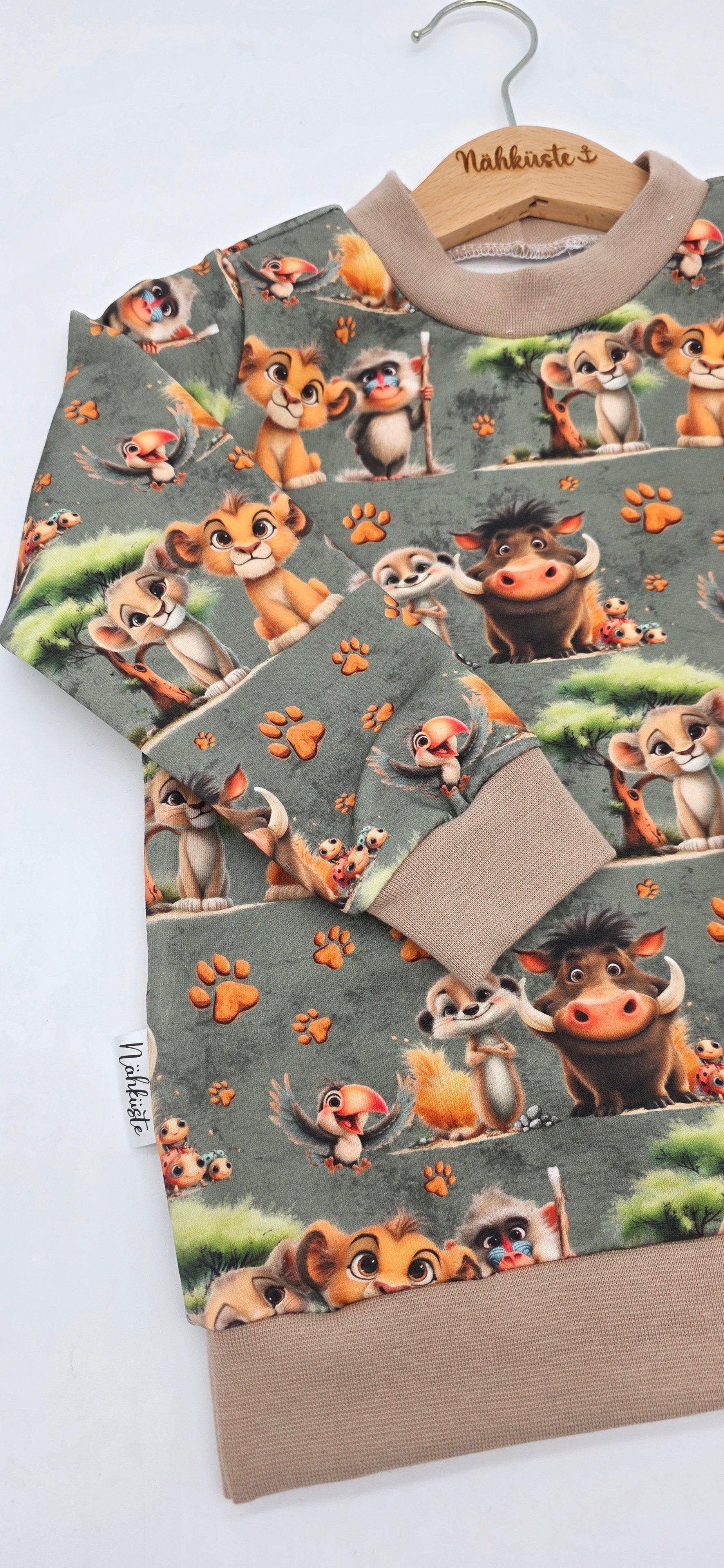 Pullover "König der Tiere"