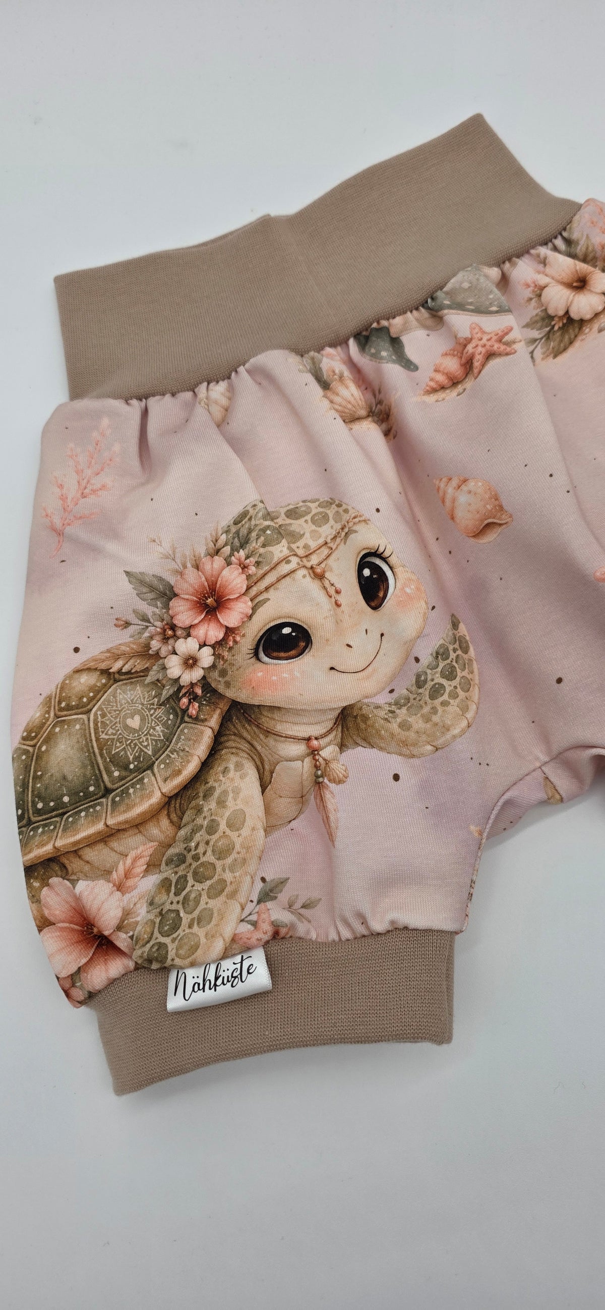 Kurze Pumphose "Boho Schildkröte"