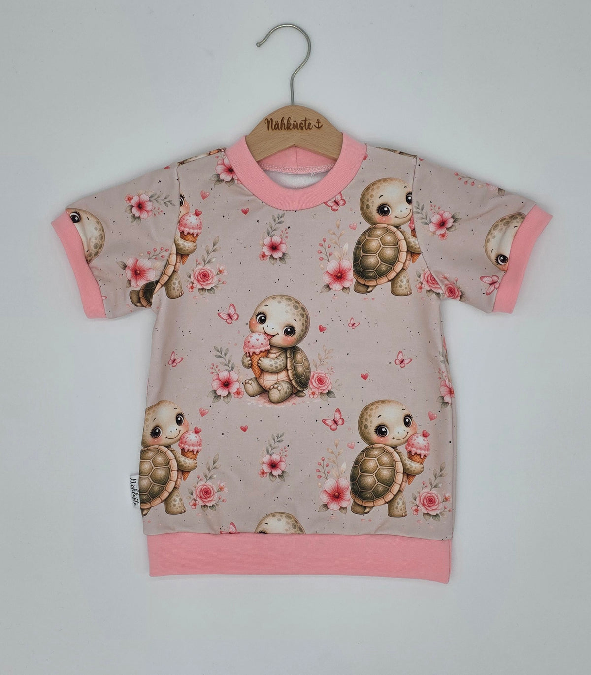 T-Shirt "Herzensschildi"