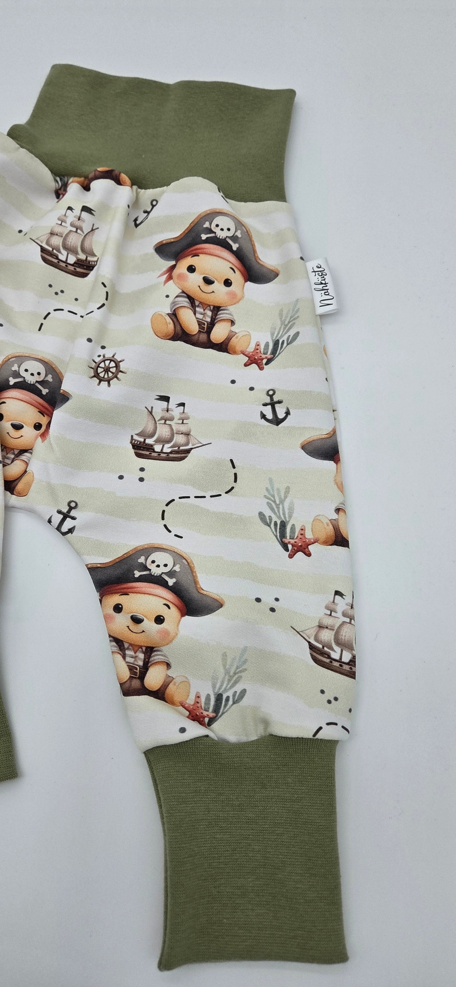 Pumphose „Piratenbär"
