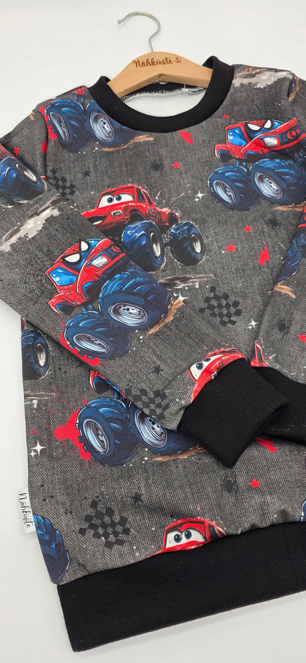 Pullover "Power Trucks"