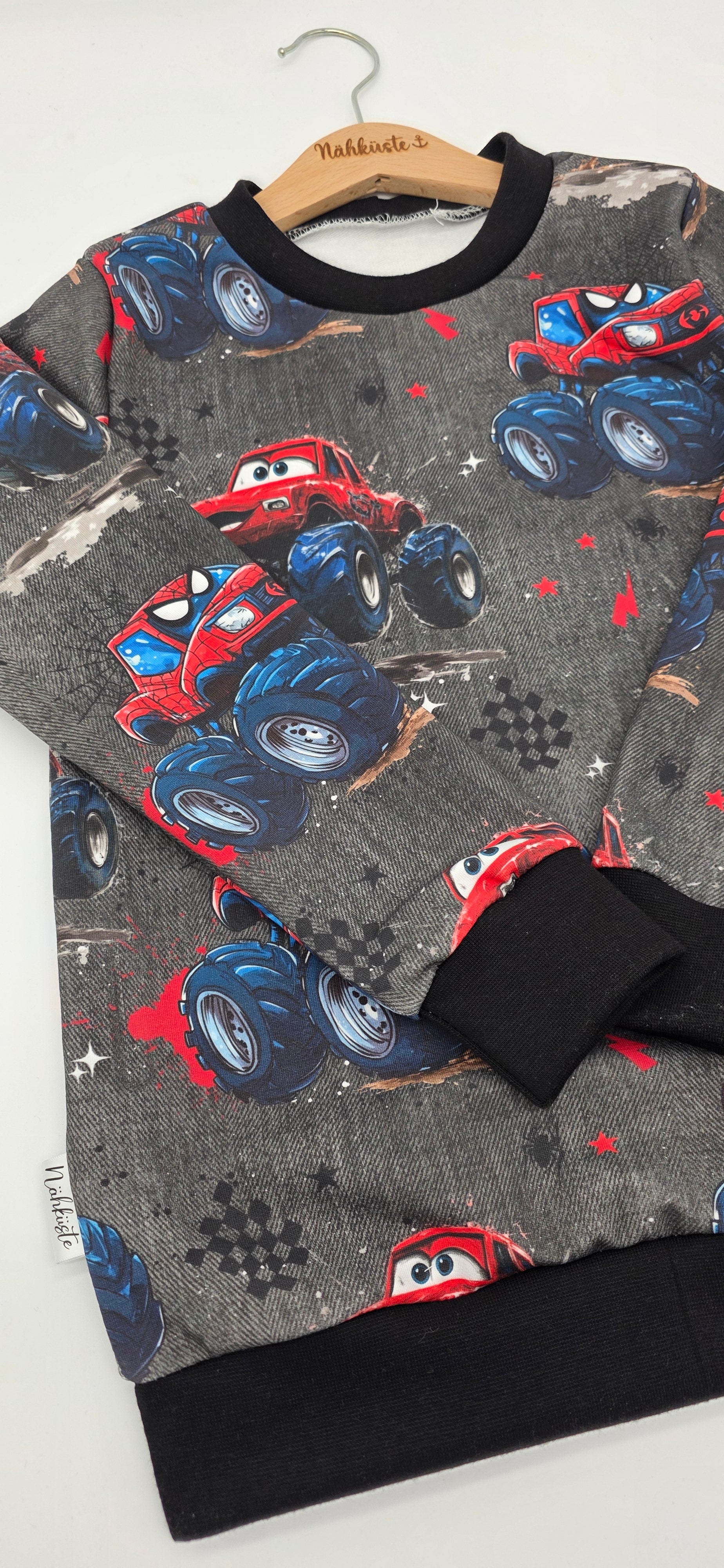 Pullover "Power Trucks"